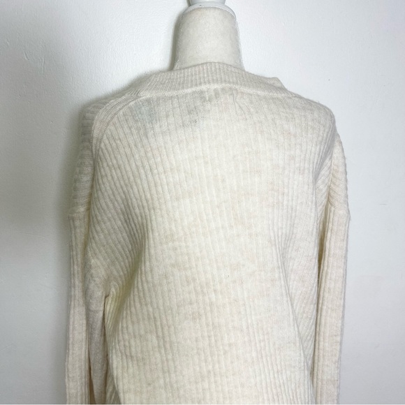 NWT H&M Crewneck Pullover Ribbed Sweater Cream Ivory Size Small - Picture 10 of 14